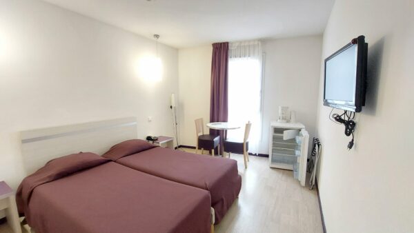 Lot de 2 Studios avec parking 51 m² / LOURDES / VENDU – Image 7