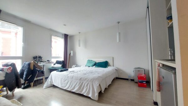 STUDIO 24 m² LOURDES / VENDU – Image 3