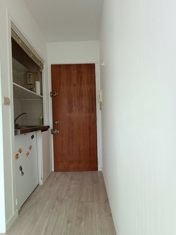 STUDIO PAU CENTRE VENDU – Image 2
