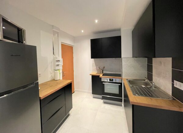 Appartement 2 pièces 35 m² / PAU CENTRE / VENDU – Image 2