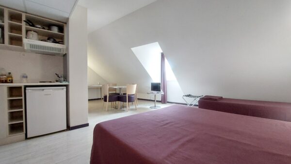 STUDIO 23 m² LOURDES / VENDU – Image 2