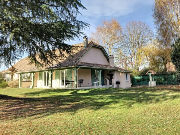 Maison 4 CHAMBRES 136m² LONS VENDU