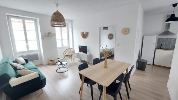 Appartement 3 pièces 49.50 m² / PAU CENTRE VENDU