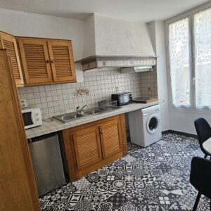 APPARTEMENT T1 AVEC CAVE DE 30 M² PAU CENTRE SOUS OFFRE