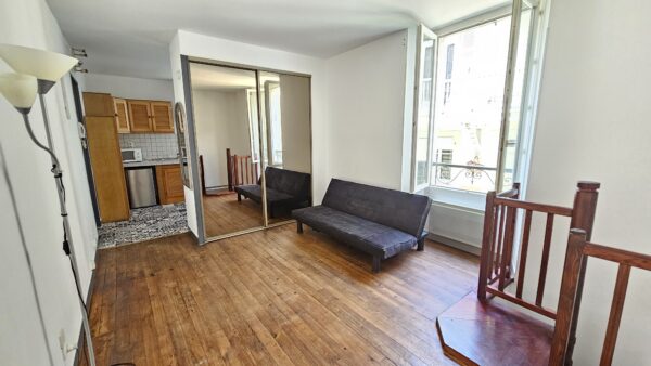 APPARTEMENT T1 AVEC CAVE DE 30 M² PAU CENTRE SOUS OFFRE – Image 2