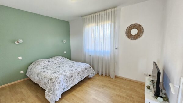 Maison familiale 6 CHAMBRES 250m² A 2 MIN DE PAU NOUVEAUTE – Image 6