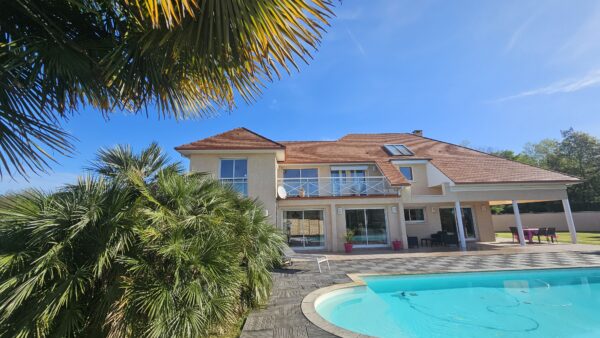 Maison familiale 6 CHAMBRES 250m² A 2 MIN DE PAU NOUVEAUTE – Image 15