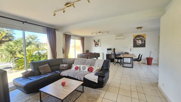Maison familiale 6 CHAMBRES 250m² A 2 MIN DE PAU NOUVEAUTE – Image 12