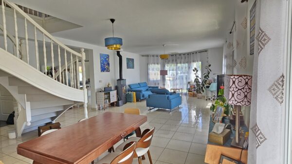 Maison 5 CHAMBRES 197m² IDRON VENDU – Image 6