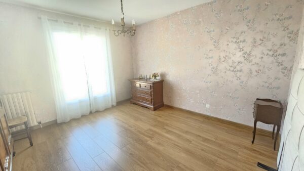 Maison 4 CHAMBRES 140m² + SOUS SOL JURANCON 64110 SOUS COMPROMIS – Image 11