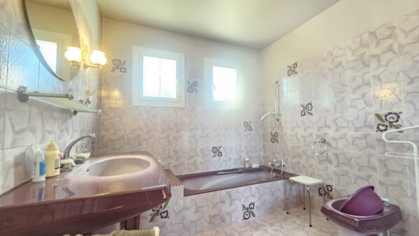 Maison 4 CHAMBRES 140m² + SOUS SOL JURANCON 64110 SOUS COMPROMIS – Image 12