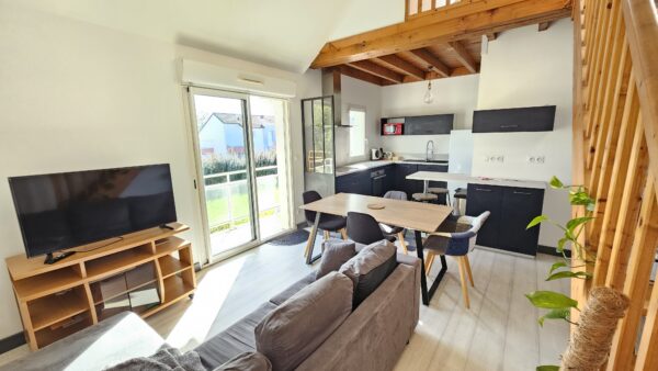 APPARTEMENT T3 AVEC TERRASSE ET PARKING LONS 64140 VENDU – Image 2