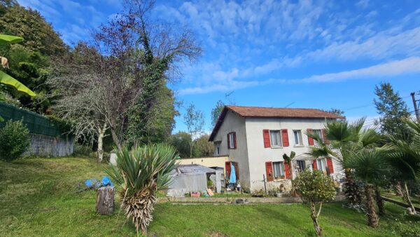 MAISON AVEC APPARTEMENT ET BUREAU INDEPENDANT JURANCON  NOUVEAUTE