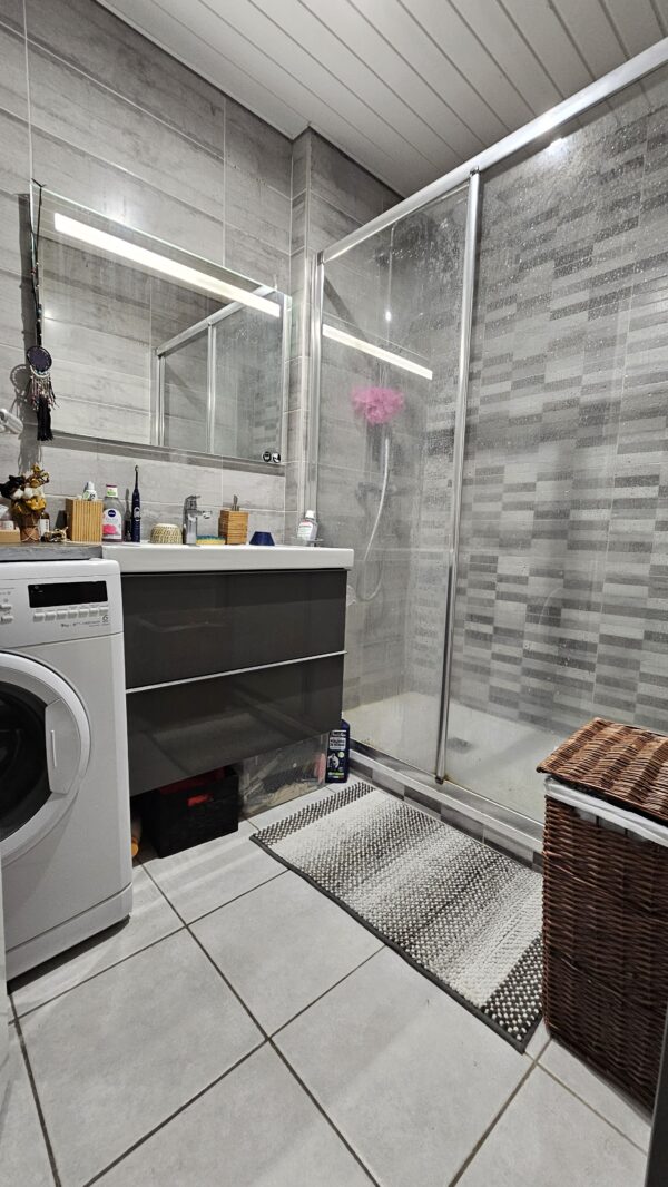 APPARTEMENT T3 AVEC TERRASSES ET PARKING JURANCON – Image 6