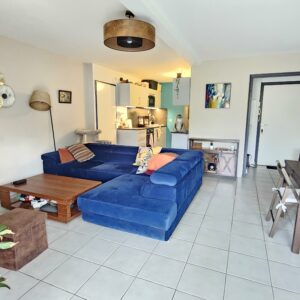 APPARTEMENT T3 AVEC TERRASSES ET PARKING JURANCON