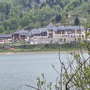 APPARTEMENT T2 BIS / LARUNS / ARTOUSTE / FABREGES/ NOUVEAUTE