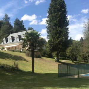 Maison 6 CHAMBRES + 1 BUREAU / 10 min DU CENTRE DE PAU / NOUVEAUTE