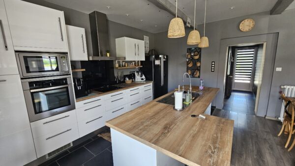 Maison 3 CHAMBRES + 1 BUREAU PROCHE LESCAR NOUVEAUTE – Image 4