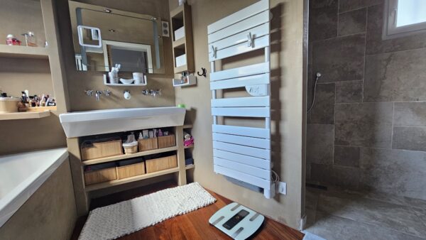 Maison 3 CHAMBRES + 1 BUREAU PROCHE LESCAR NOUVEAUTE – Image 7