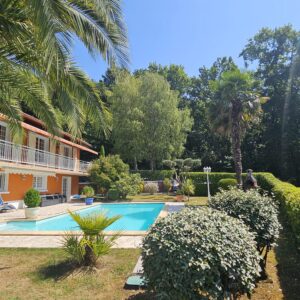 Maison 5 CHAMBRES AVEC DOUBLE GARAGE SECTEUR MORLAAS